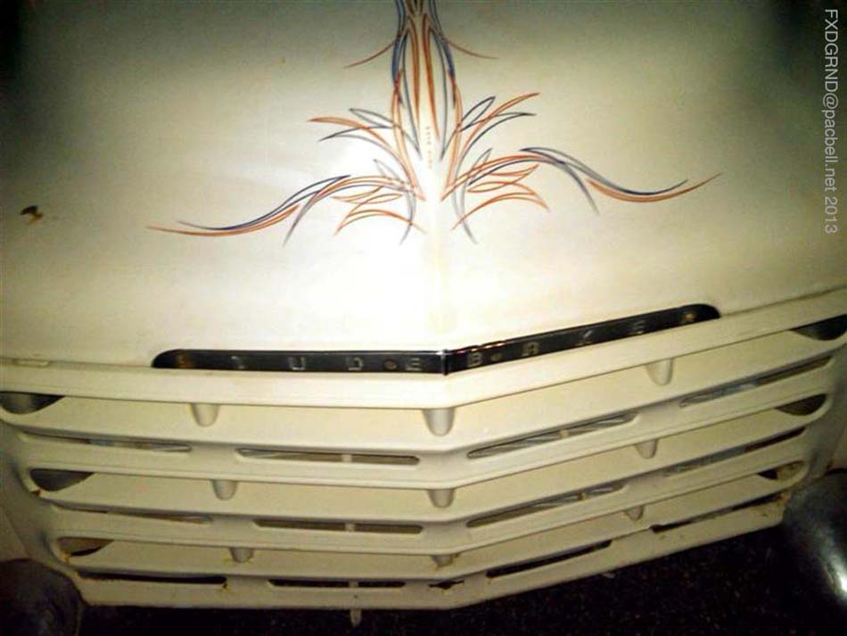0 11 04-28 Emblem Remounted